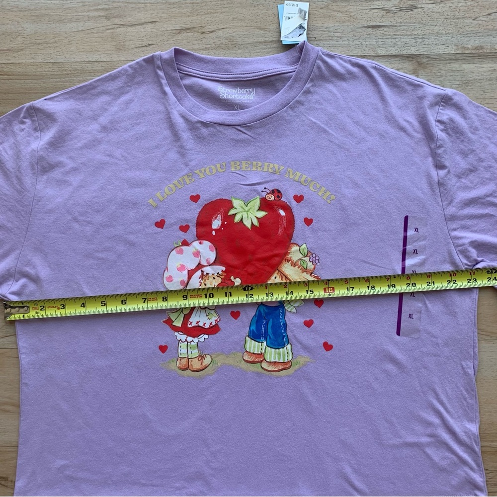 Strawberry Shortcake Cropped Tee Shirt XL Love You Berry Much Hearts NWT - Picture 5 of 6